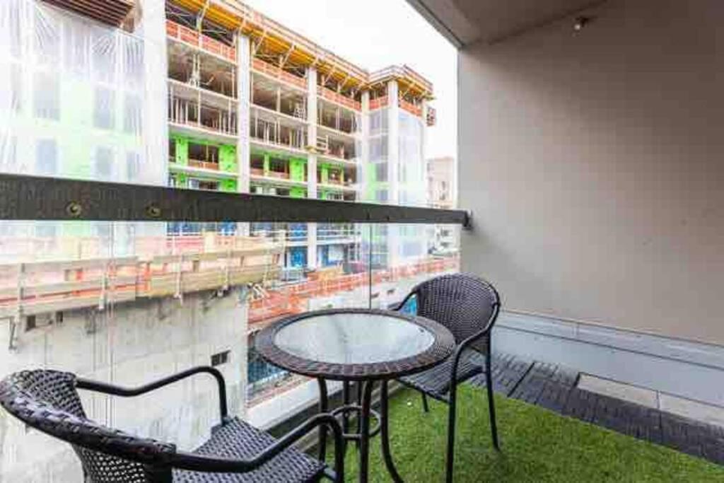 Beautiful Apartment Downtown, Mins To Rogers Arena, Stadium, Restaurants, Shops Vancouver Exterior photo